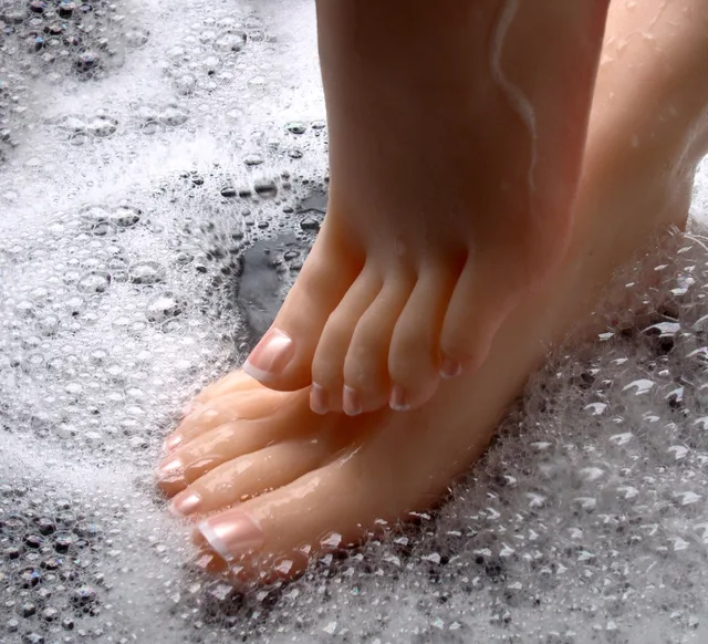 Free Shipping!! New Arrival Sexy Female Silicone Mannequin Foot Model