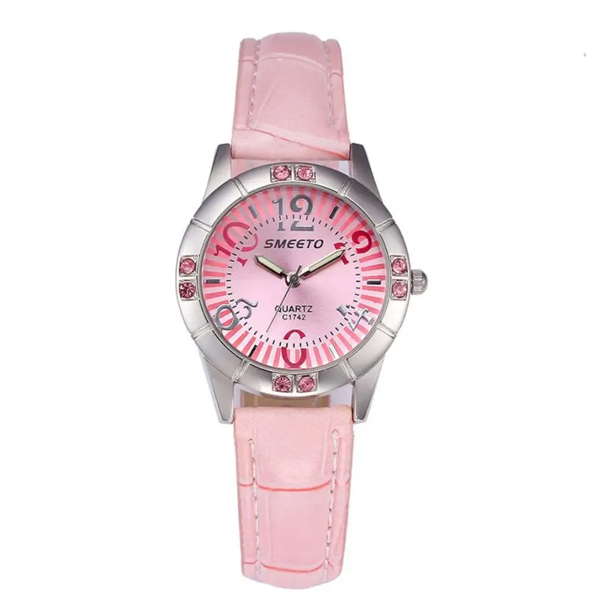 

Women's Watches bracelets Retro Design Leather Band Elegant Rhinestone Women Analog Alloy Quartz Wrist Watch relogio feminino