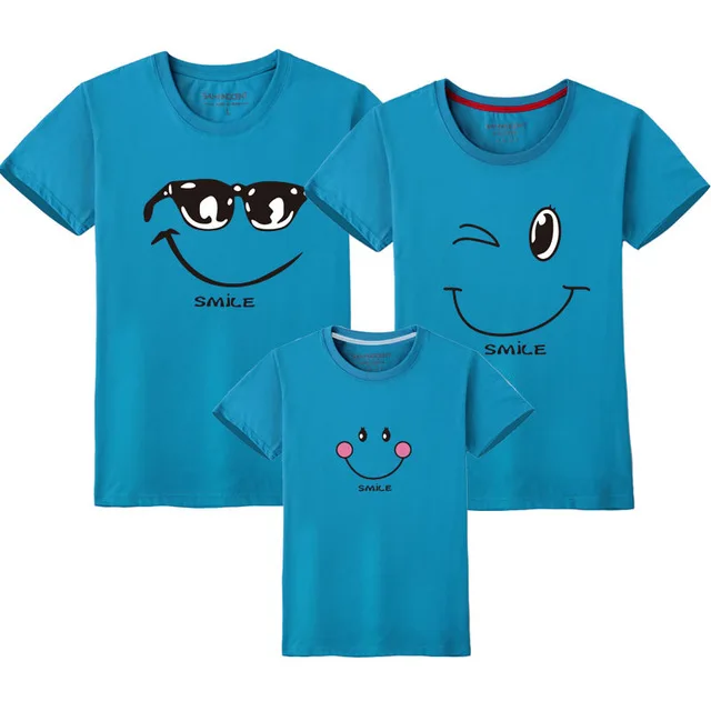Новинка года; хлопковая одинаковая футболка для всей семьи; футболка с улыбающимся лицом; Одинаковая одежда с короткими рукавами; модная семейная одежда; футболки - Цвет: Blue