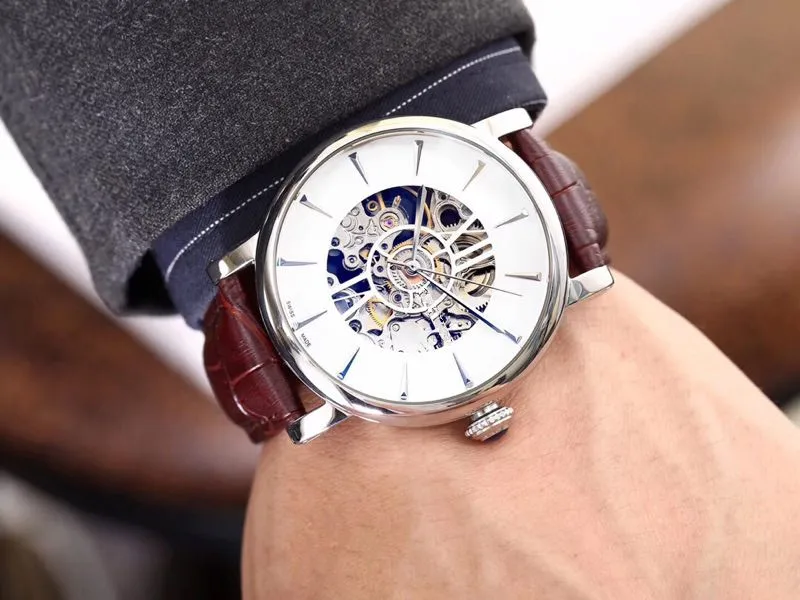 

Mens Watches Top Brand Runway Luxury European Design Automatic Mechanical Watch A06797