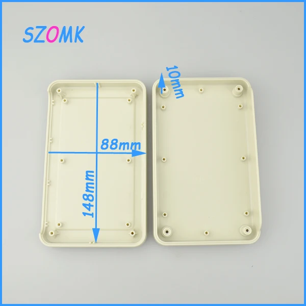 plastic box (5).jpg