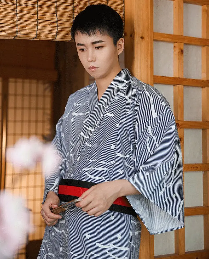 Farfetch Herren Kleidung Nachtwäsche Bademäntel Kimono Bademäntel Kimono mit V-Ausschnitt 