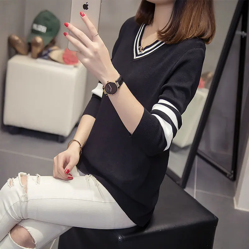

Women Black V-neck pullover Casual Loose Striped Knitted Pullovers Sweater New 2019 Spring Autumn Knitting Plus Size L- 4XL Tops