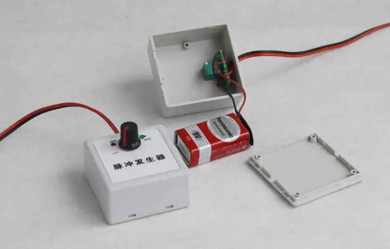 

Stepper motor speed, pulse generator and pulse speed governor