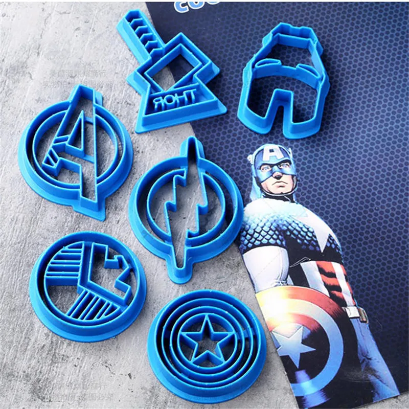 

Super Hero Batman Superman Plastic Mold Biscuit Cookie Cutter Fondant Cutter Moulds DIY Cake Decorating Tools