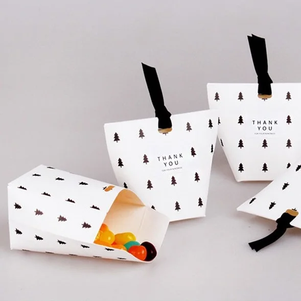 

Simple Design 30pcs Black Tree Paper Box For Cookie Candy Chocolate Ft Packaging Cristmas Party Decoration Use Top Fashion