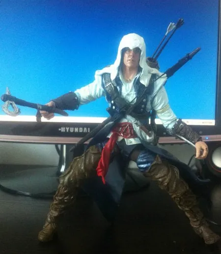 Free shipping Assassins Creed 3 Connor 9 inch PVC Action Figures Toys Christmas Gifts | Игрушки и хобби