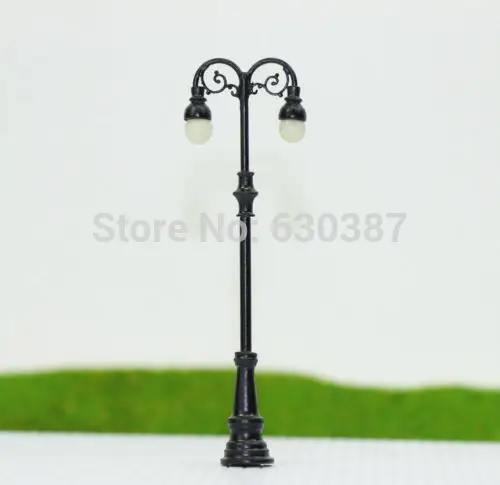 

LYM32 2pcs Model Railway Train Lamp Post Street Lights HO OO TT Scale LEDs NEW