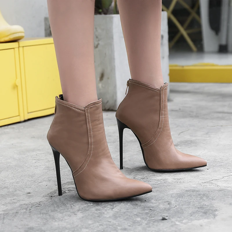 

Women's Boots > Ankle Boots New 2019 Autumn Winter Fashion High Heels women Leather Ankle Boots Sexy Pointed Toe Boots Plus size