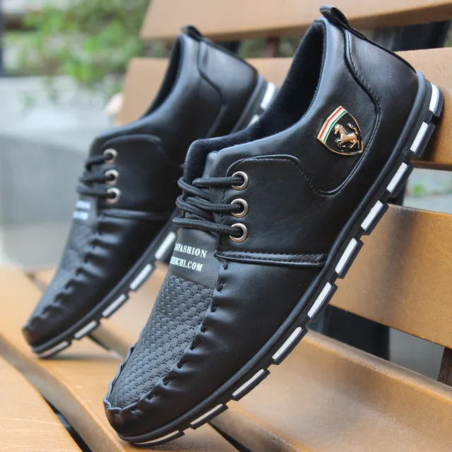 Men Shoes Summer zapatos hombre New Retro Breathable Men