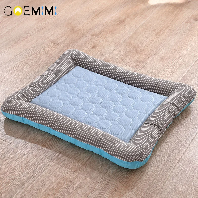 Prix Été refroidissement Pet chien tapis glace Pad chien tapis de couchage pour chiens chats Pet chenil Top qualité Cool froid lit en soie pour chien