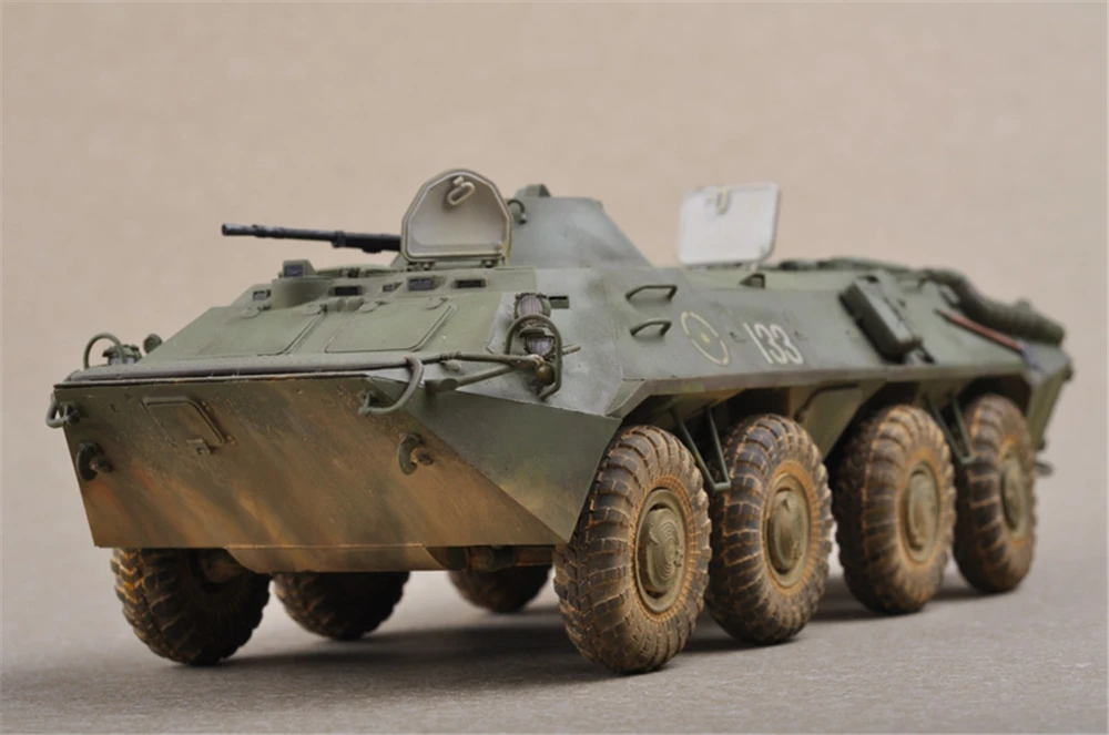 

1pcs Action Figures Toy Kids Gifts Toy Collection For Trumpeter 01590 1/35 Russian BTR-70 APC Early Ver