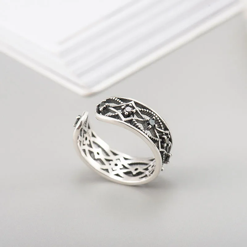 Adjustable Ring 4
