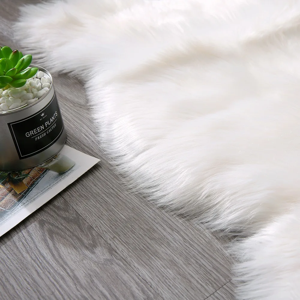 Townssilk Washable faux fur Tibetan Mongolian Sheepskin Fur Hide pelt