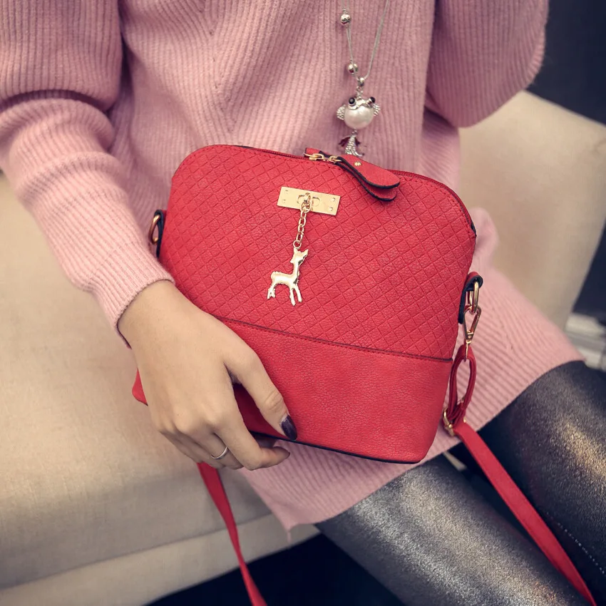HOT SALE!2017 Women Messenger Bags Fashion Mini Bag With Deer Toy Shell Shape Bag Women Shoulder Bags free shipping #46Sh31/9
