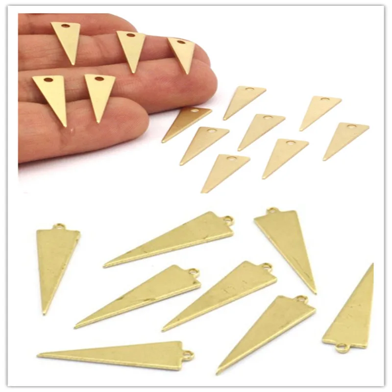 

24pc.. Raw Brass Triangle (Nickel Free and Lead Free).A0880.E089.b0209.A1157.A1156.A1152.