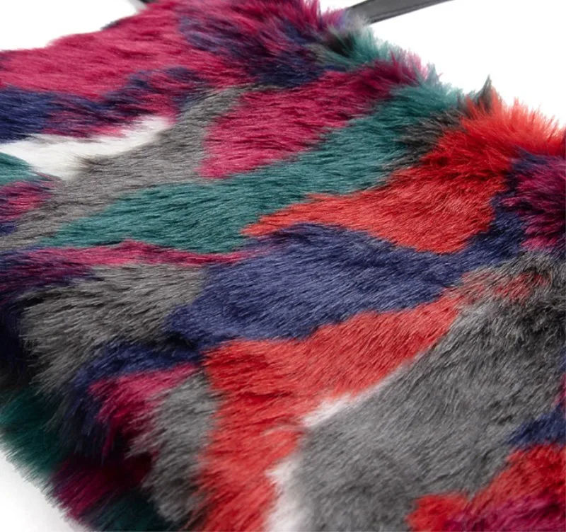 4004738925_484565454_