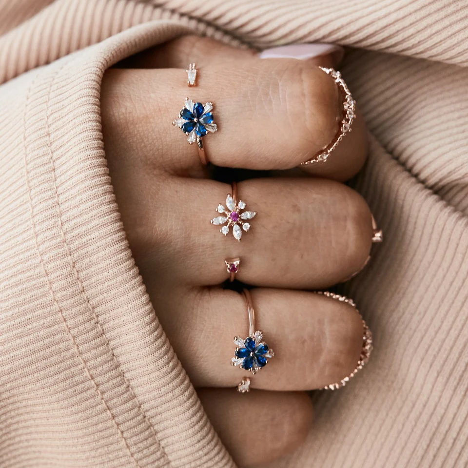 Женское кольцо с цветком корейское регулируемое розовое золото высокое