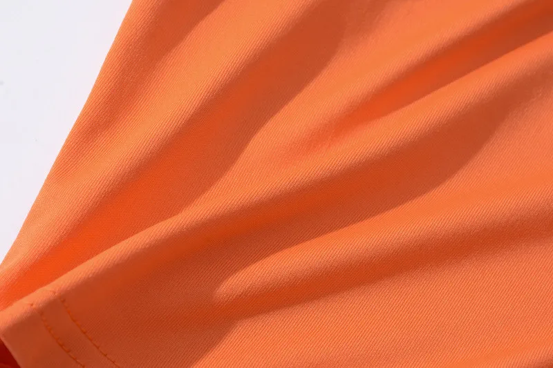 11004569267_564622163