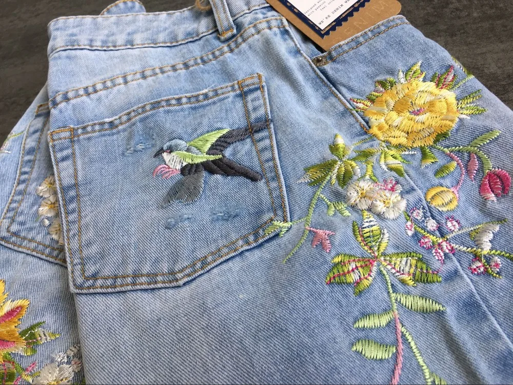2017 Europe and the United States women's 3D three-dimensional heavy craft bird flowers front and rear side embroidery high waist straight irregular wear jeans (27)