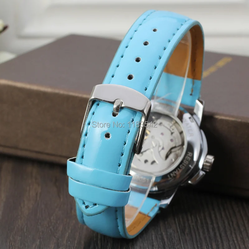 Победитель смотреть новейшие Дизайн Часы леди Одежда высшего качества часы Фабричный магазин wrl8011m3s2