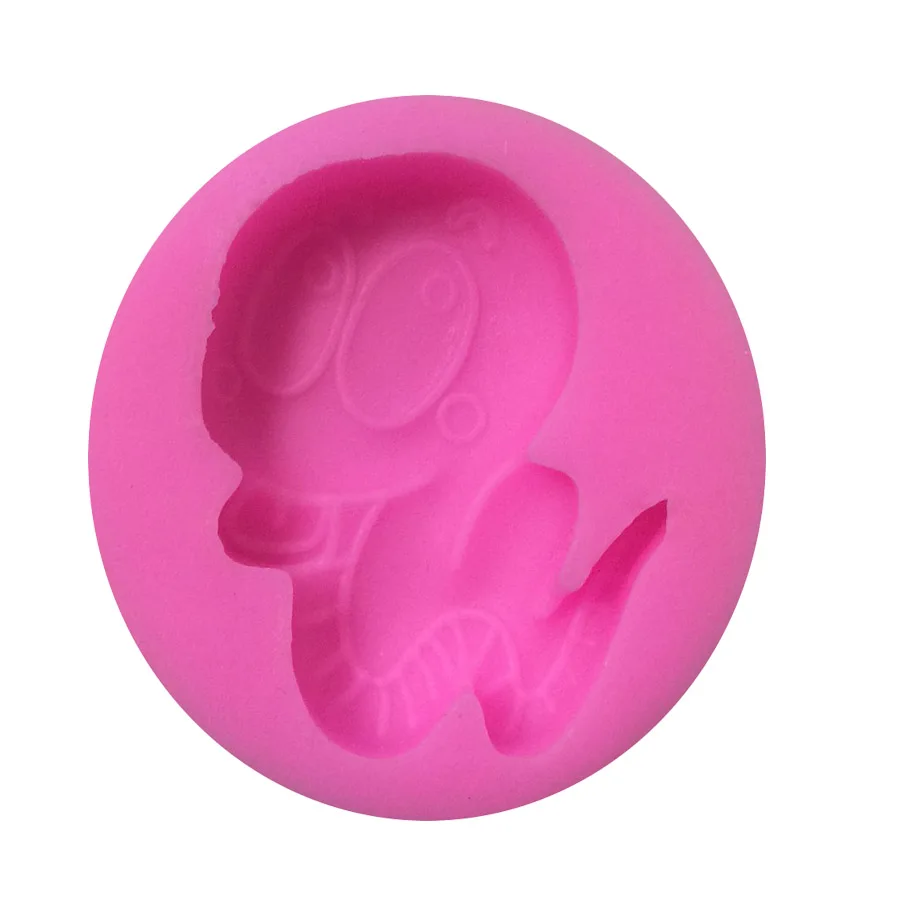

1PCS Snake Shape Food Grade Silicone Dog,Bone,House Shape For Silicone Cake Molds, Fondant Cake Decorate X079