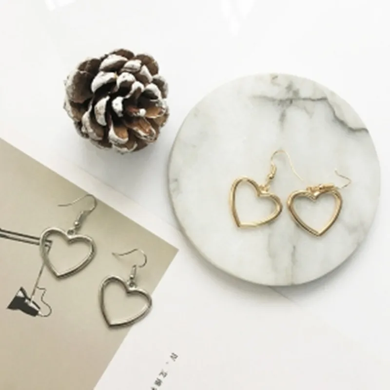 

2019 fashion earrings hollow geometric heart-shaped sweet love earrings