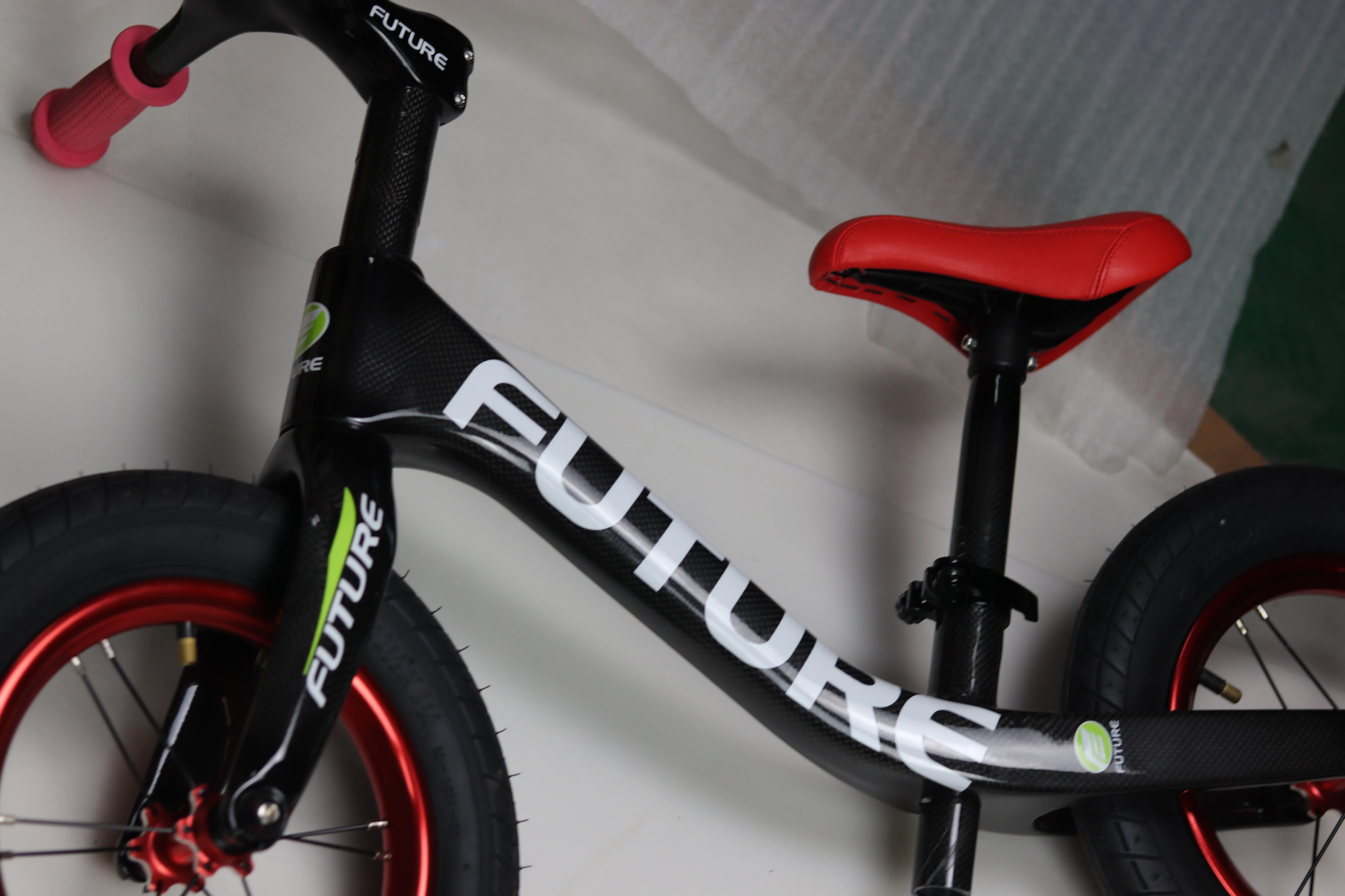 Flash Deal Carbon fiber  Children Bicycle carbon Kids balance Bicycle For 2~6 Years Old Child carbon complete bike for kids 4