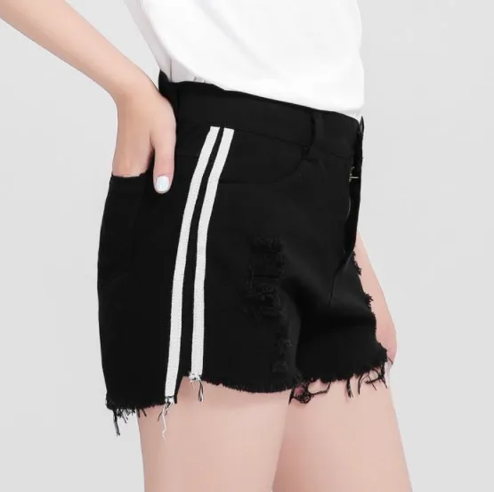 Женские джинсовые шорты летние 5XL сексуальные модные полосатые короткие брюки больших размеров с кисточками рваные женские джинсовые шорты черные белые - Цвет: Черный