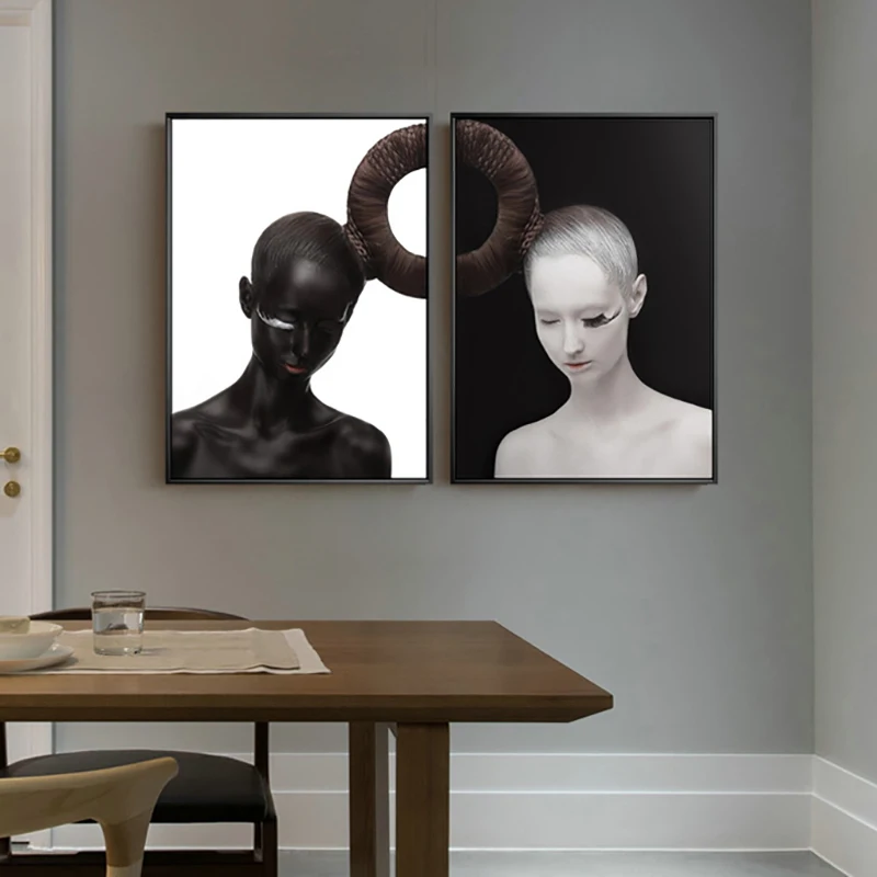 

Modern Minimalist Characters Abstract Girl Wall Art Canvas Paintings Female Wall Pictures For Living Room Home Decor Unframed