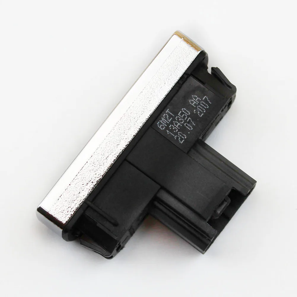 Warnblinkschalter Ford Mondeo 3 2S7T-13A350 warning signal button HAZARD SWITCH Warnblinkschalter Ford Mondeo 3 2S7T-13A350 warning signal button HAZARD SWITCH