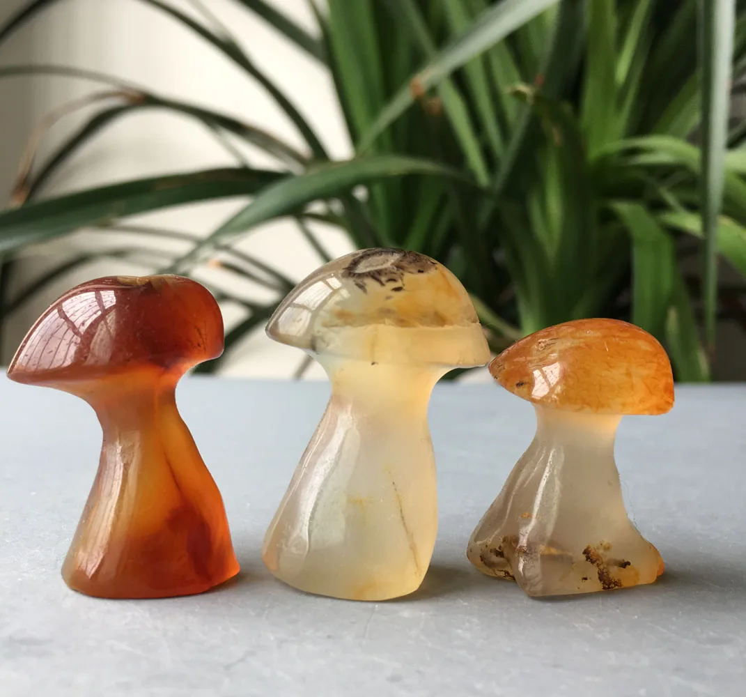 

41g 3pcs Sell cheap natural carved quartz stone crystal agate small mushroom