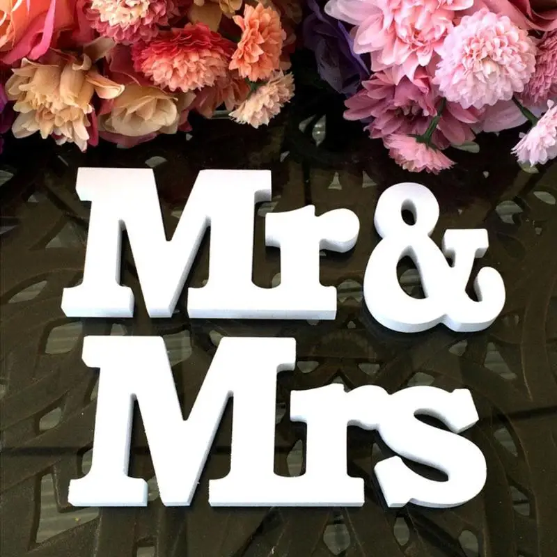 

3pcs/set Mr&Mrs+LOVE Wooden Letters Wedding Reception Sign Solid Table Centrepiece Decor Mr & Mrs Wooden Letters WED3470