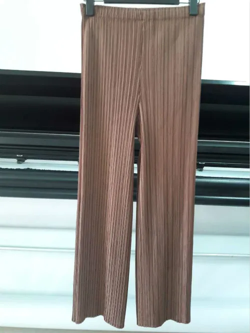 Новые универсальные Miyake раза базовые модели длинные прямые ноги плиссированные брюки Штаны Бесплатная доставка