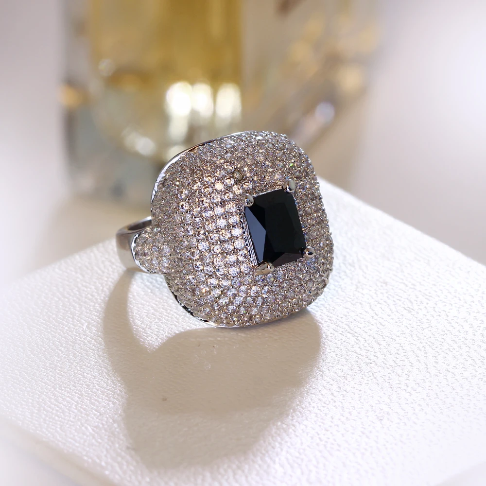 ring (11)