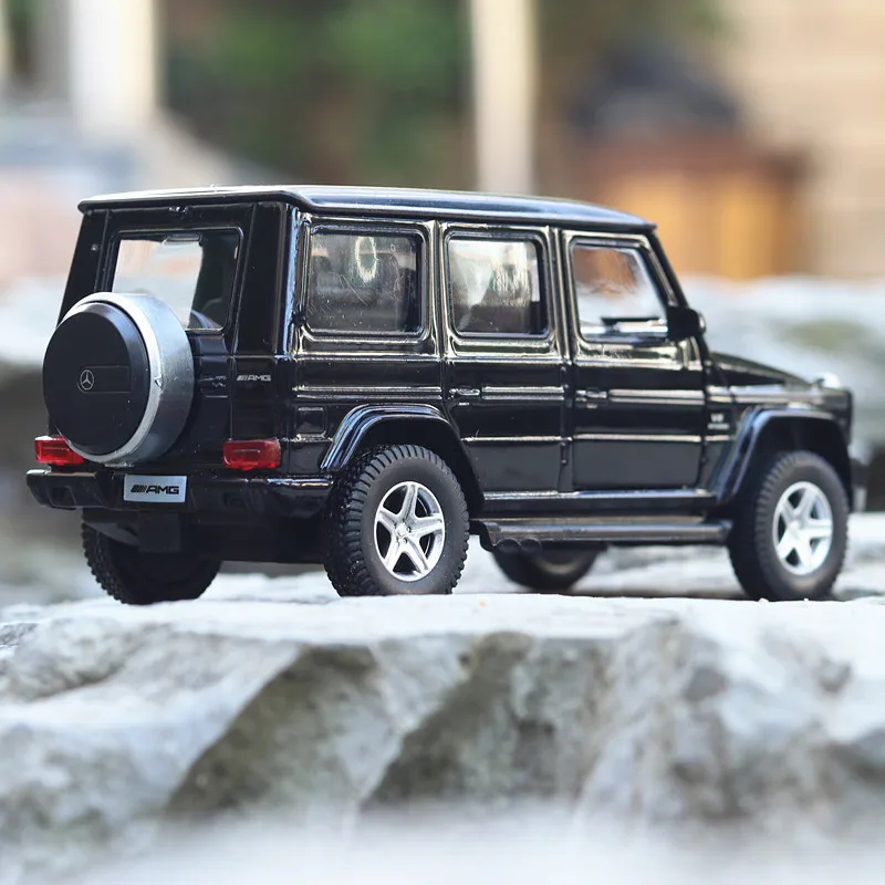 Модель автомобиля Лицензионная модель CH554991 G Class SUV DieCasts для маленького 5 дюймов 2