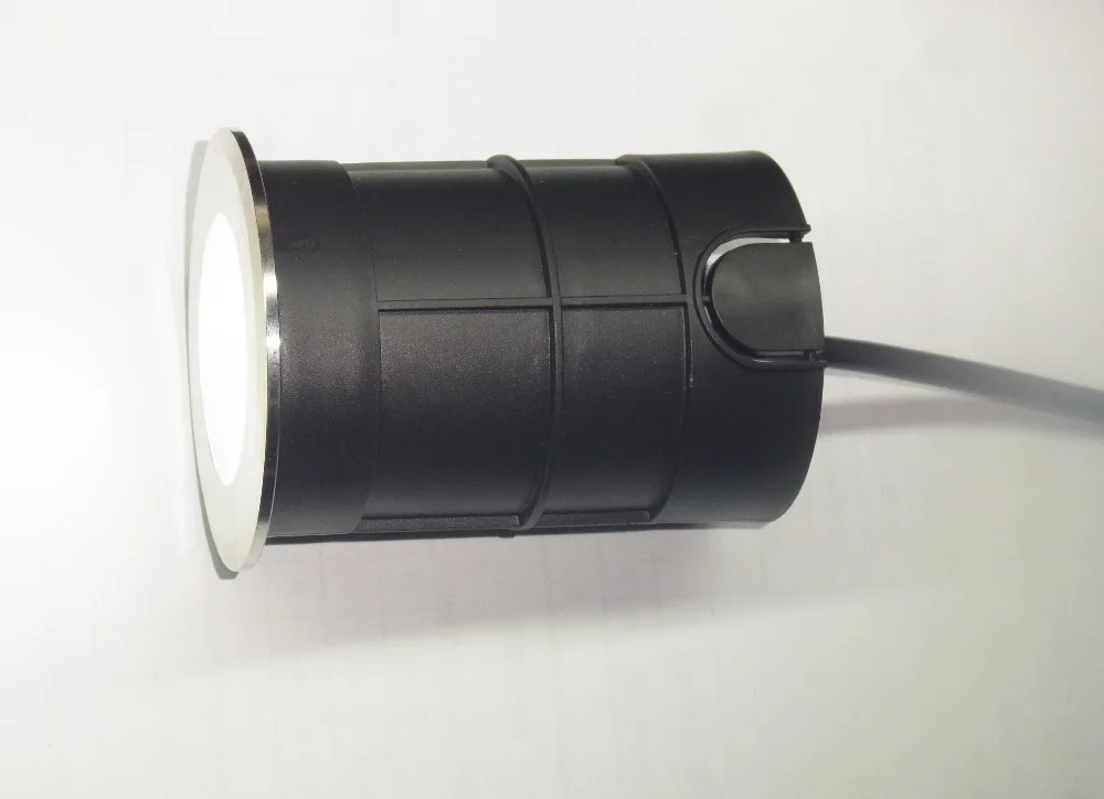 Vendas da Fábrica Subaquática ao ar Ac85-265v à Prova Conduzida Livre 12v Dip68 Água Ip68 Piscina Luzes Lagoa Lâmpadas Fonte Lâmpada 75mm 3w Luz 6 Vendas da fábrica 75mm 3w luz conduzida