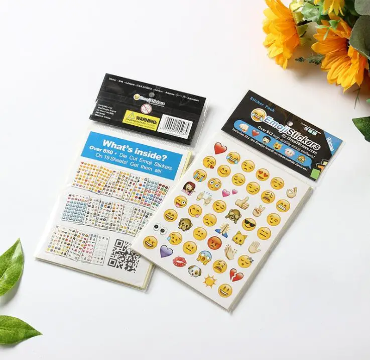 الرموز التعبيرية ملصق حزمة 912 الرموز التعبيرية ملصقات الأكثر شعبية Emojis للجوال الهاتف الاطفال غرف المنزل ديكور اللوحي 19 ملاءات حزمة SN069