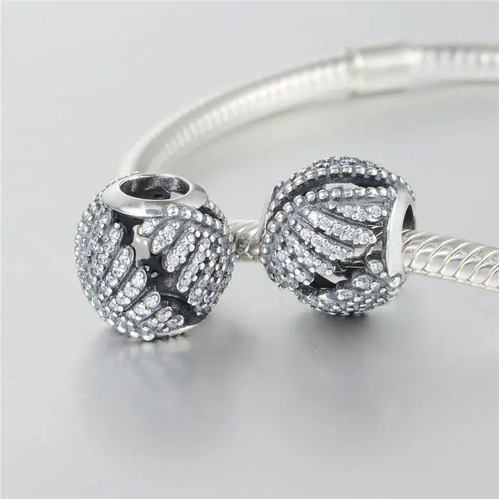 pandora majestic feathers charm