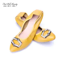 Новинка года; летняя повседневная обувь; женская обувь на плоской подошве с острым носком; женские мокасины; балетки на плоской подошве; балетки; лоферы