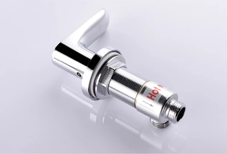 Basin-Faucet_10