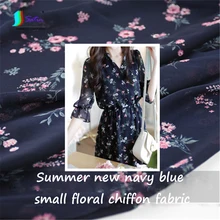 Новинка весна лето на заказ тонкий дышащий темно-синий, с цветами шифоновая ткань с цветами Модная одежда платье ткань для рубашек юбок A0309F