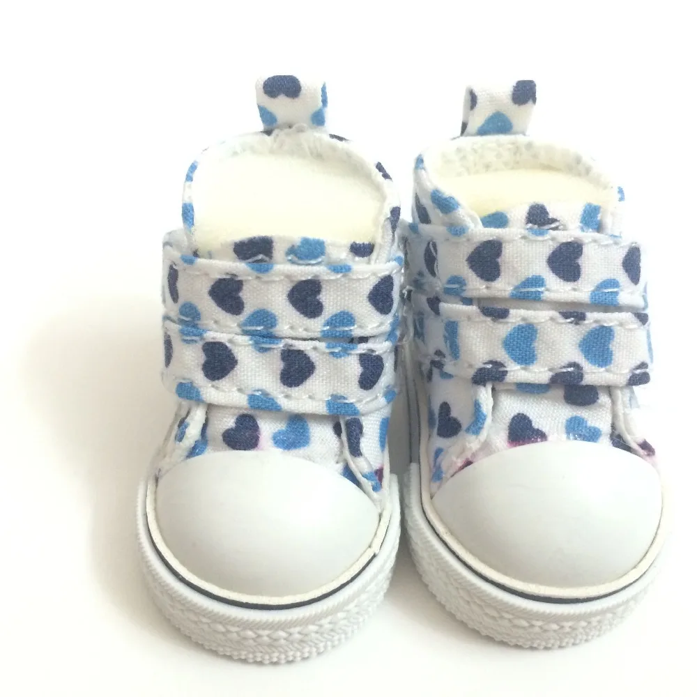 

BEIOUFENG Mini Toy Gym Shoes Fashion Doll Shoes with Heart Pattern,5CM Toy Boots Casual Sneakers Shoes for Dolls Toys 2 Pair/Lot