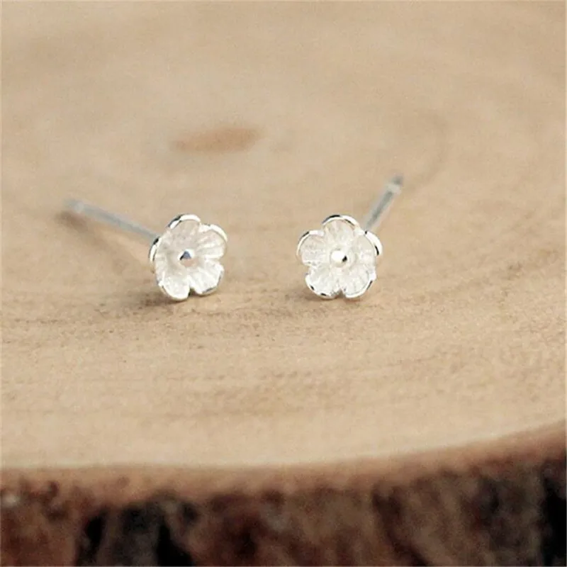 

New Simple Flower Fashion 925 Sterling Silver Jewelry Temperameny Mini Plum Popular Stud Earrings SE845