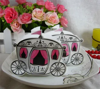 

50pcs Wedding Candy Boxes European Fairy Tale Carriage Baby Shower Gift Bag Happy Birthday Baby Gift Candy Box