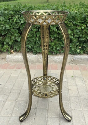 Wrought iron flower. The indoor floor balcony bracketplant jardiniere