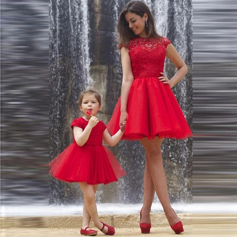 vestido vermelho curto para casamento