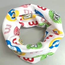 Новые Модные девочек; в комплекте 1 предмет; хлопковая, с круглым вырезом, шарфы с круглым воротником на лямках с персонажем мультфильма; зимние детские носки со звездами, в крапинку, в узор Prtinting детей шарф-воротник