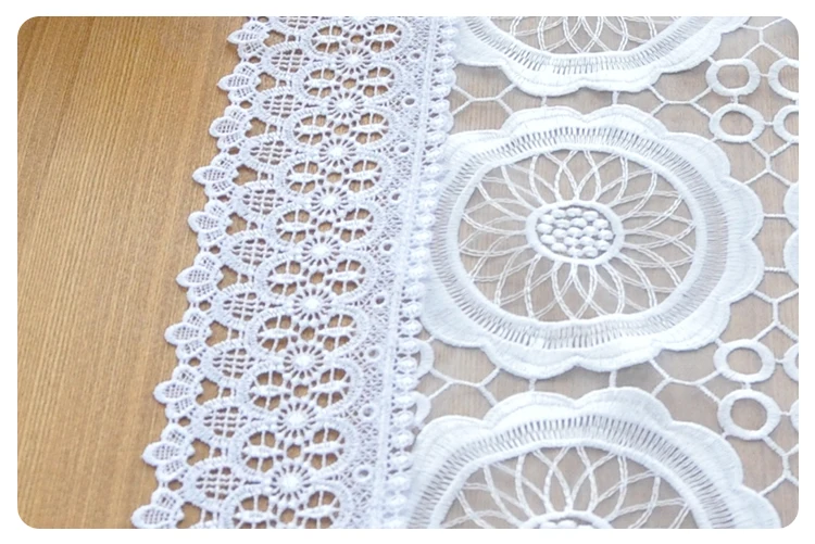 table runner (4)