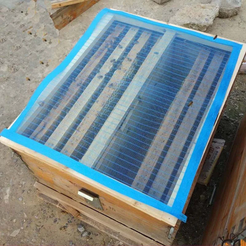 

Beekeeping tools with folded edges and nails for beehive cover with nylon plastic net sand cover and net yarn